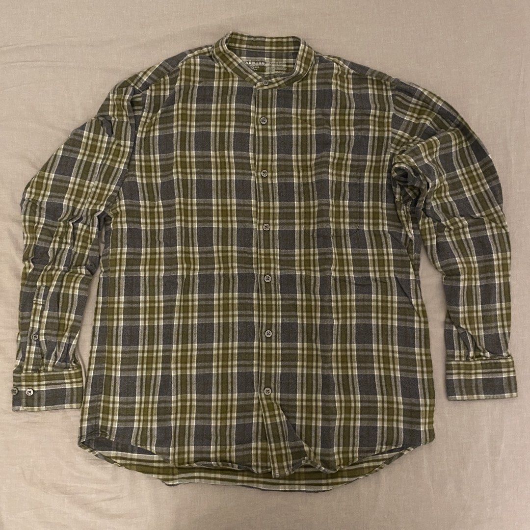 women’s clothing bundle (Category: Shirts) located in Mandaluyong City. Submitted by tinytrinket (Listing ID 1470915197, Image 3). Description: 1. Uniqlo yellow pointelle shirt - XL 2. Muji green men’s flannel - L 3. Zara wool blend cardigan - L/XL (removed the tag and can’t remember exact size) 4. Mango houndstooth trousers - us 10 / eu 42 5. Zara black tank top - M 6. black graphic tee - unisex M 7. black graphic long sleeve - unisex M.