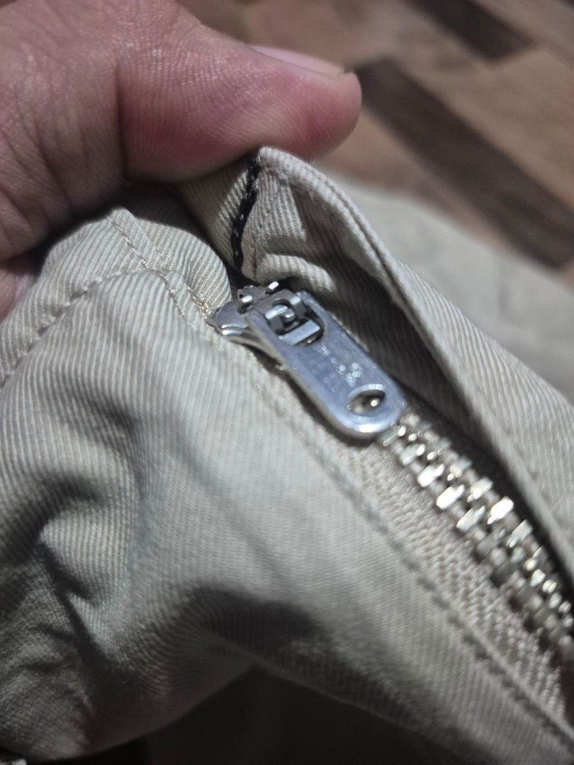 Wtaps Pants (Category: Activewear) located in Tacloban City. Submitted by pascore (Listing ID 1470931906, Image 3). Description: (condition 9/10, L39W34to36, altered length) .