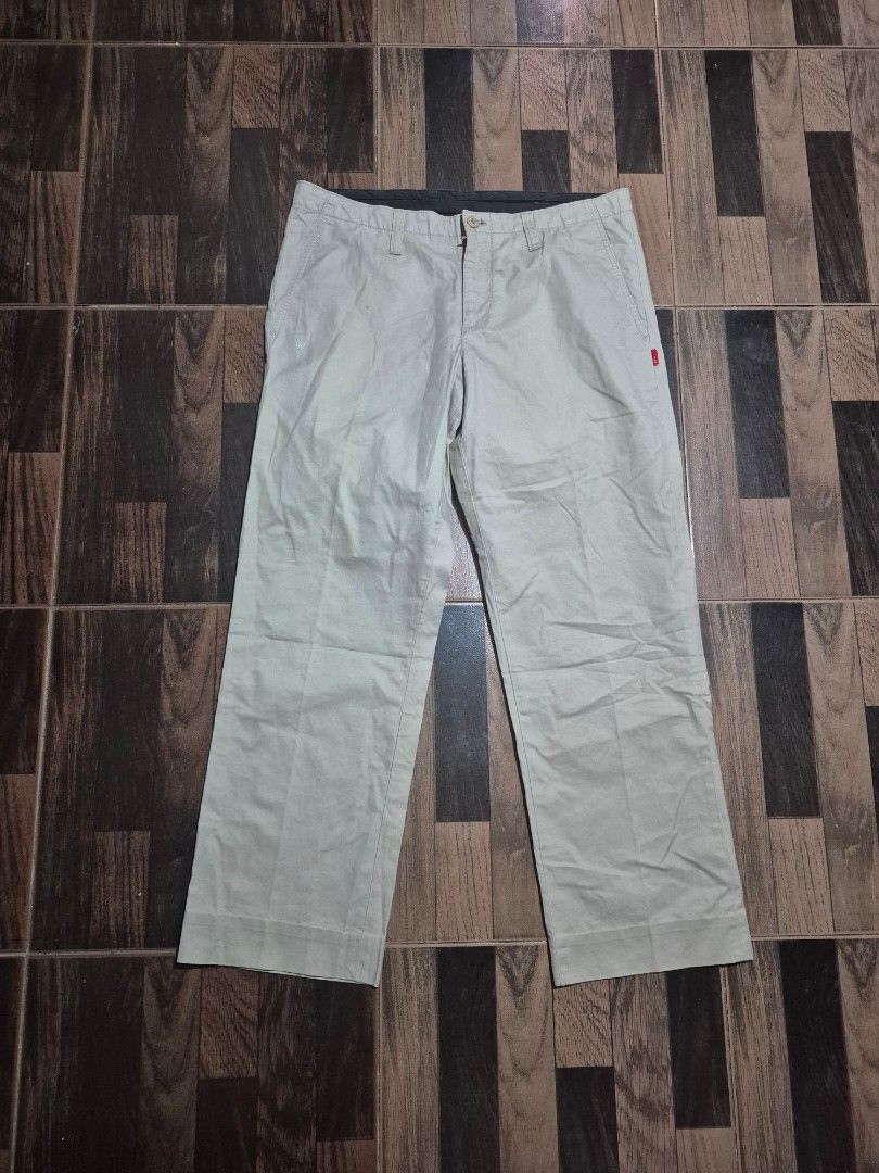 Wtaps Pants (Category: Activewear) located in Tacloban City. Submitted by pascore (Listing ID 1470931906, Image 1). Description: (condition 9/10, L39W34to36, altered length) .