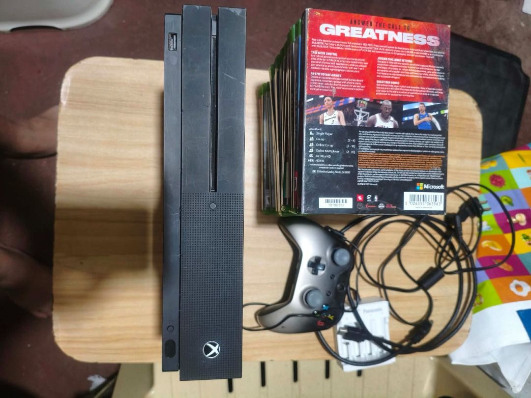 xbox one x 500gb with 18 games (Category: Xbox) located in Manila. Submitted by seiyatakehara (Listing ID 1470912793, Image 3). Description: for sale or for swap sa ibang items plus cash xbox one x 500gb 18 physical games orig controller rechargeable battery with charger power cable hdmi cable no issue for only 14999 take all or swap sa ibang items plus cash pm me for inquiries sta ana manila.