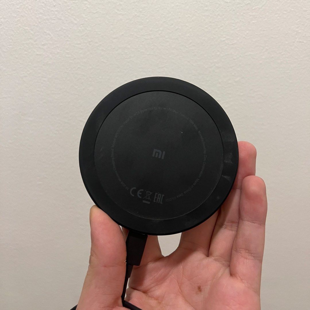 Xiaomi Mi 20W Wireless Charging Stand (Category: Chargers & Cables) located in Quezon City. Submitted by zhobby (Listing ID 1470909262, Image 2). Description: Xiaomi Mi 20W Wireless Charging Stand, model WPC02ZM Maximum output: 20 W Connection: USB-C Charging: Qi wireless charging, with vertical or horizontal phone placement.