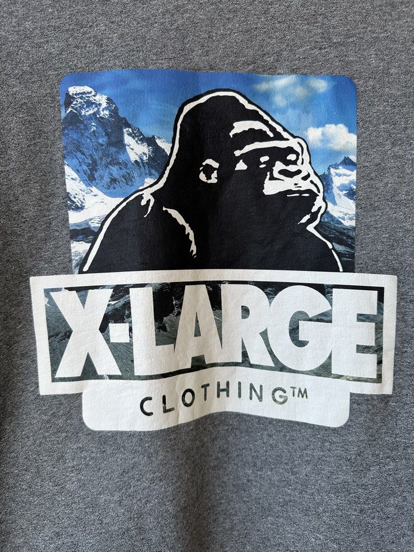 XLARGE Clothing Big Print Sweatshirt (Category: Coats, Jackets and Outerwear) located in Cavite. Submitted by second_story_ph (Listing ID 1470812895, Image 3). Description: XLARGE Clothing Big Print Sweatshirt Size: XLarge Dimension: 21.5” Width / 27.5” Length Condition: Excellent.
