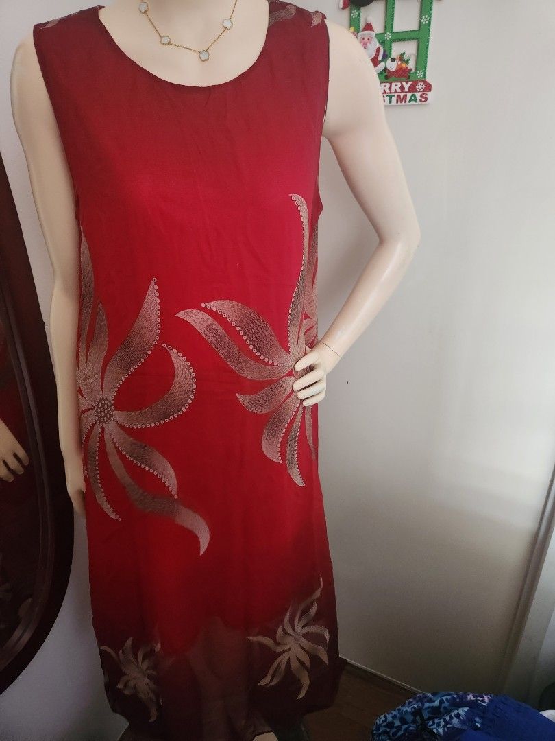 Y-11 Deep Red sleeveless maxi dress (Category: Dresses) located in Tanza. Submitted by wearitagainph (Listing ID 1470817575, Image 2). Description: * Item: Sleeveless embroidered midi/maxi dress * Color: Deep Red / Crimson with gold * Details: Round scoop neckline, sleeveless straight silhouette, lightweight overlay fabric, and elegant metallic floral/leaf embroidered motifs with dotted accents along the front and hem * Style: Elegant, sophistica