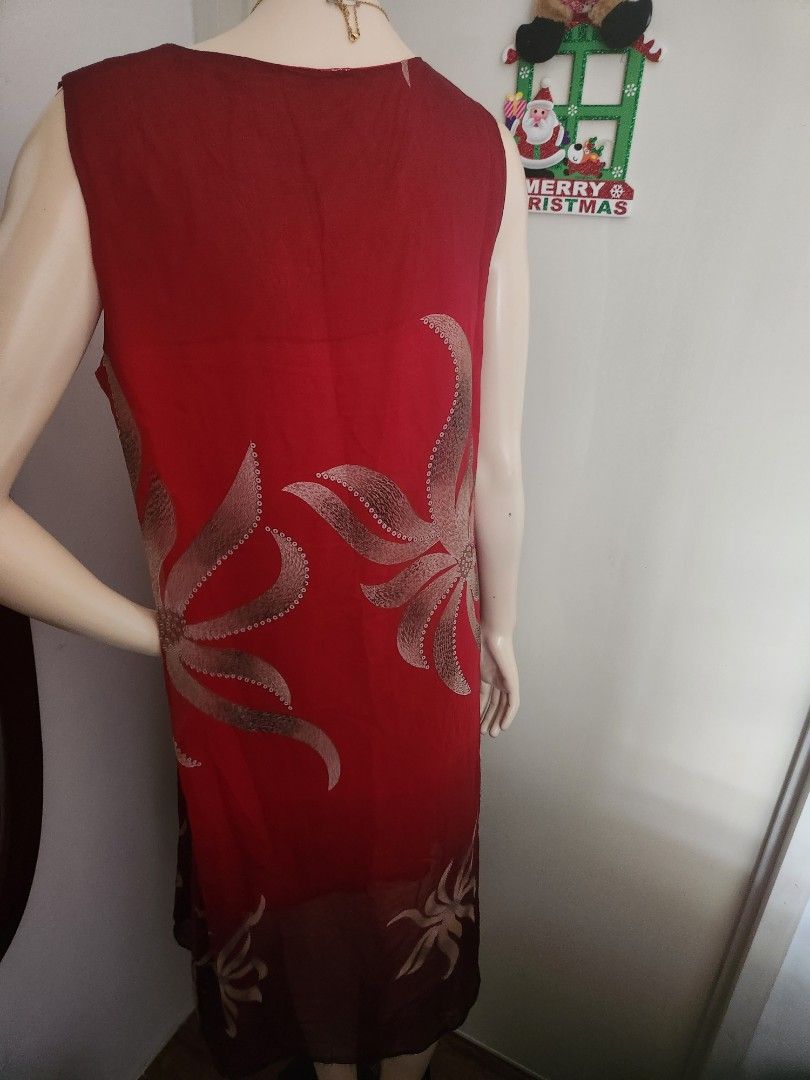 Y-11 Deep Red sleeveless maxi dress (Category: Dresses) located in Tanza. Submitted by wearitagainph (Listing ID 1470817575, Image 3). Description: * Item: Sleeveless embroidered midi/maxi dress * Color: Deep Red / Crimson with gold * Details: Round scoop neckline, sleeveless straight silhouette, lightweight overlay fabric, and elegant metallic floral/leaf embroidered motifs with dotted accents along the front and hem * Style: Elegant, sophistica