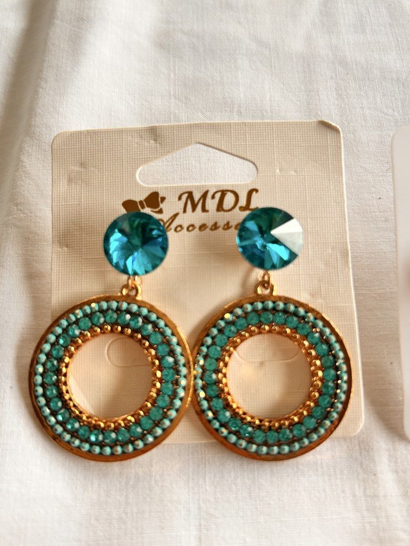 Y2k Colorful Chunky Earrings (Category: Earrings) located in Pinamalayan. Submitted by _dragonfly (Listing ID 1470777185, Image 3). Description: .