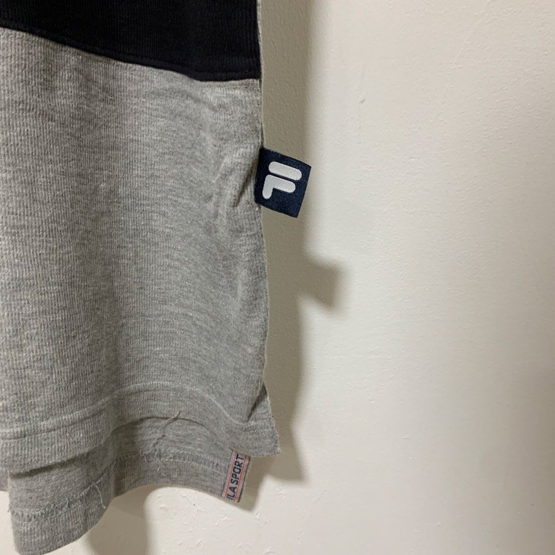 Y2k fila (Category: Activewear) located in Cavite. Submitted by yobubsss (Listing ID 1470908314, Image 3). Description: Size medium 23w 28L Good condition No issue.