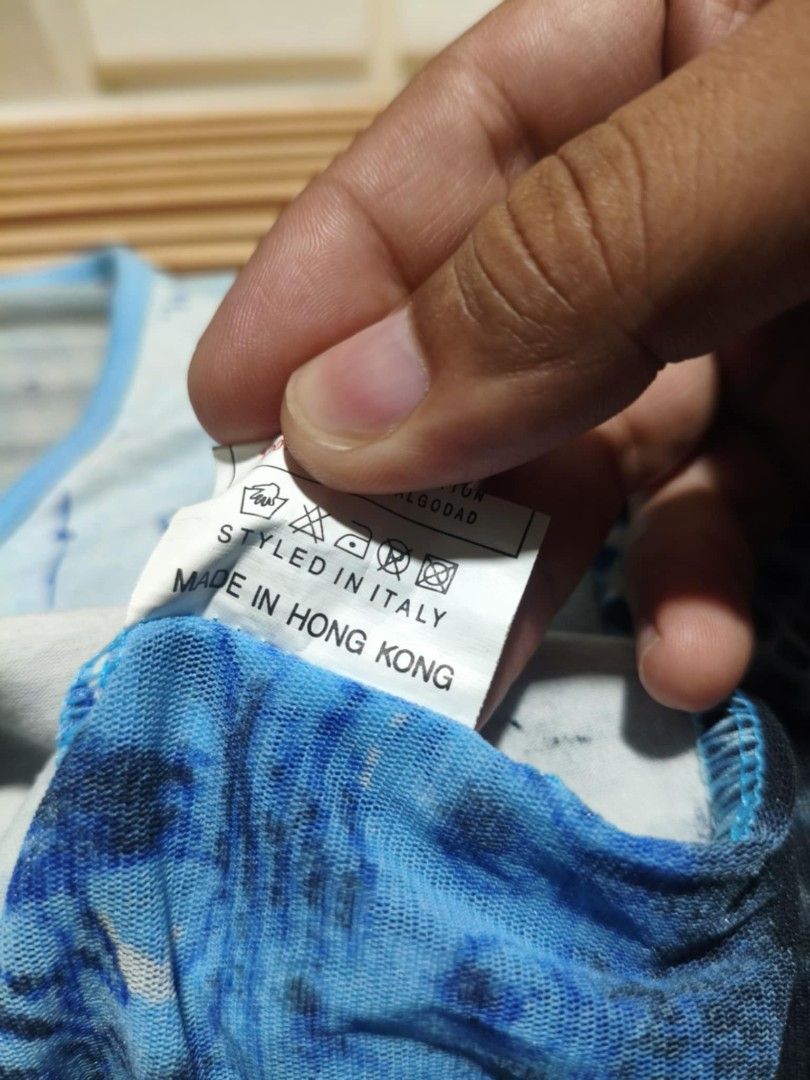 Y2K Miss sixty save the queen tops (Category: Longsleeves) located in Puerto Princesa. Submitted by lotsstuff (Listing ID 1470816967, Image 3). Description: size small womens excellent condition price 999+sf.