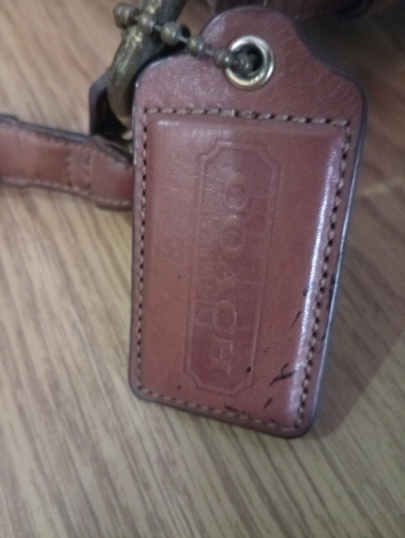 coach vintage (Category: Shoulder Bags) located in Angeles City. Submitted by mstsinita (Listing ID 1470760590, Image 2). Description: Coach Chelsea Ashlyn Leather Hobo Bag in a brown/caramel leather finish with antique gold-tone hardware and a front turn-lock belt detail. - nego -few water marks.