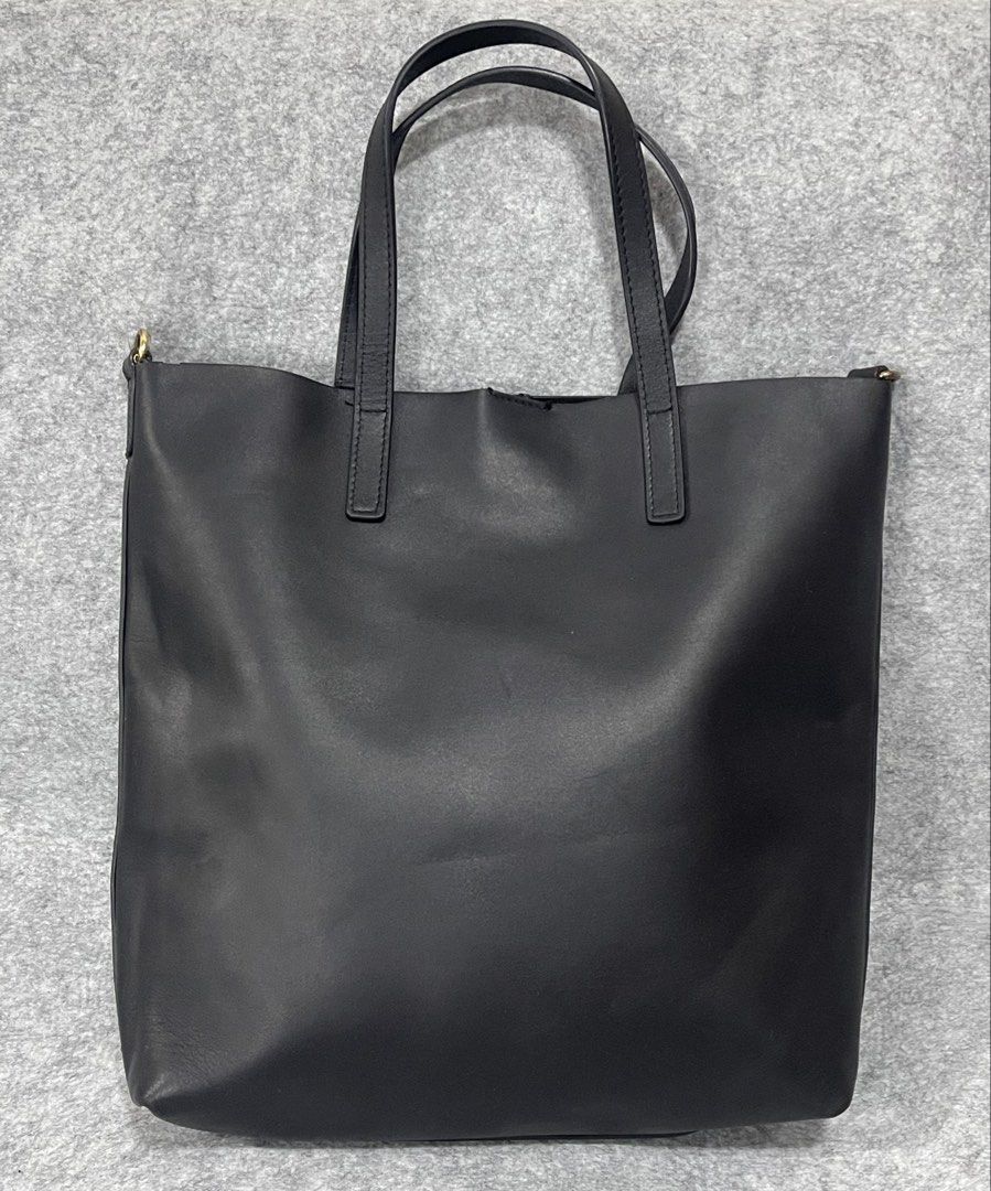 YSL (Category: Tote Bags) located in Calamba. Submitted by thriftingoverload (Listing ID 1470833319, Image 3). Description: plus shipping fee.