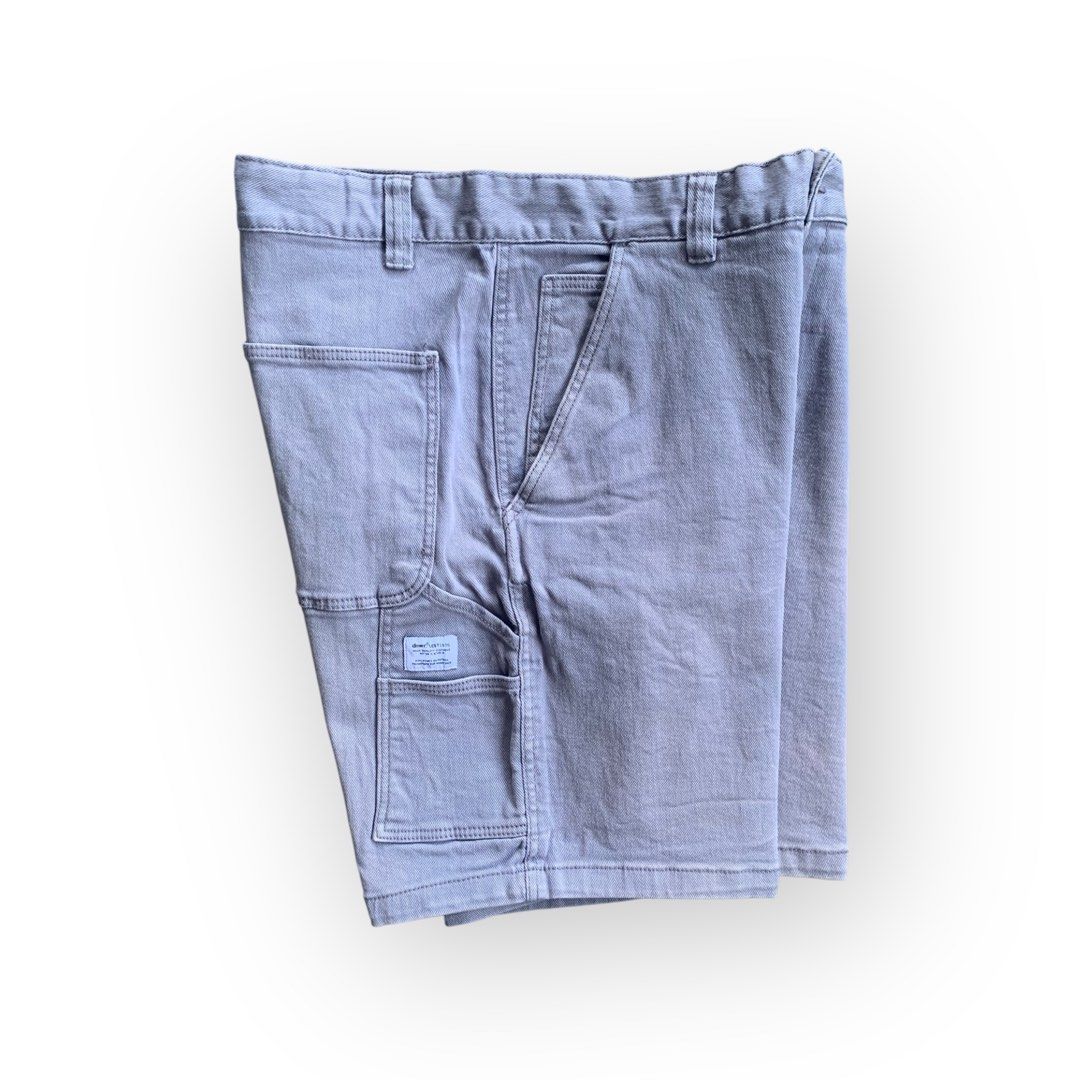 Zara Carpenter Shorts (Category: Shorts) located in Malinao. Submitted by nhlcrza (Listing ID 1470907726, Image 1). Description: 30-32 W” x 20 L” 12 Hem” excellent condition ( slight fade ) .