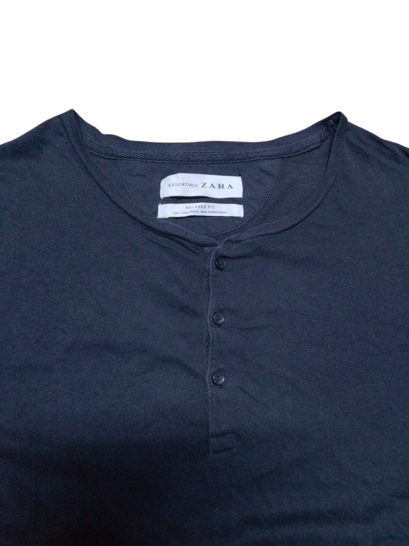 ZARA HENLEY SHIRT (Category: Tshirts & Polo Shirts ) located in Naga. Submitted by choythrift (Listing ID 1470872831, Image 2). Description: ZARA HENLEY SHIRT Condition: 9/10 Color rate: 9/10 Plus shipping fee J and t , flash express /drop off urban chicc Meet up around Naga city and Magarao Location: Naga City, Bicol Direct Message 💌.