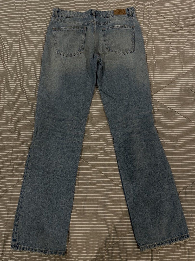 ZARA jeans (Category: Jeans) located in Manila. Submitted by franceshous (Listing ID 1470783571, Image 3). Description: .