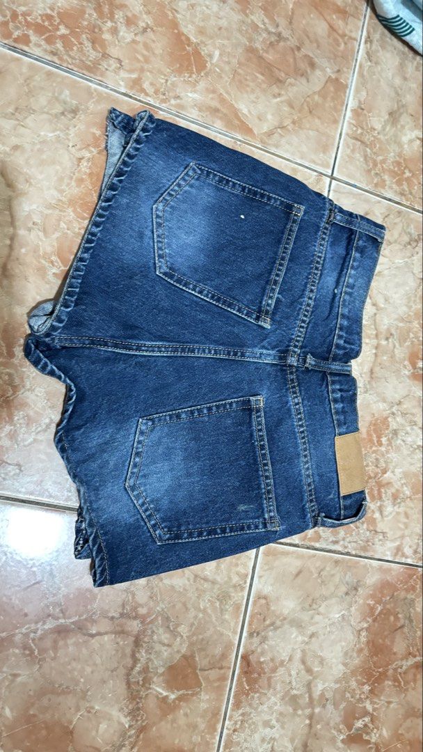 Zara Skort (Category: Other Bottoms) located in Baguio. Submitted by moimnz (Listing ID 1470811695, Image 3). Description: 150 each Best Fits 24-26 Hard Denim Authentic Zara * yung isa po need repair zipper, but zipper still there (see photos) *super good condition since I had to move out sa baguio, naiwan lang to sa closet at kinalakihan Take all - 400 Free Tops .