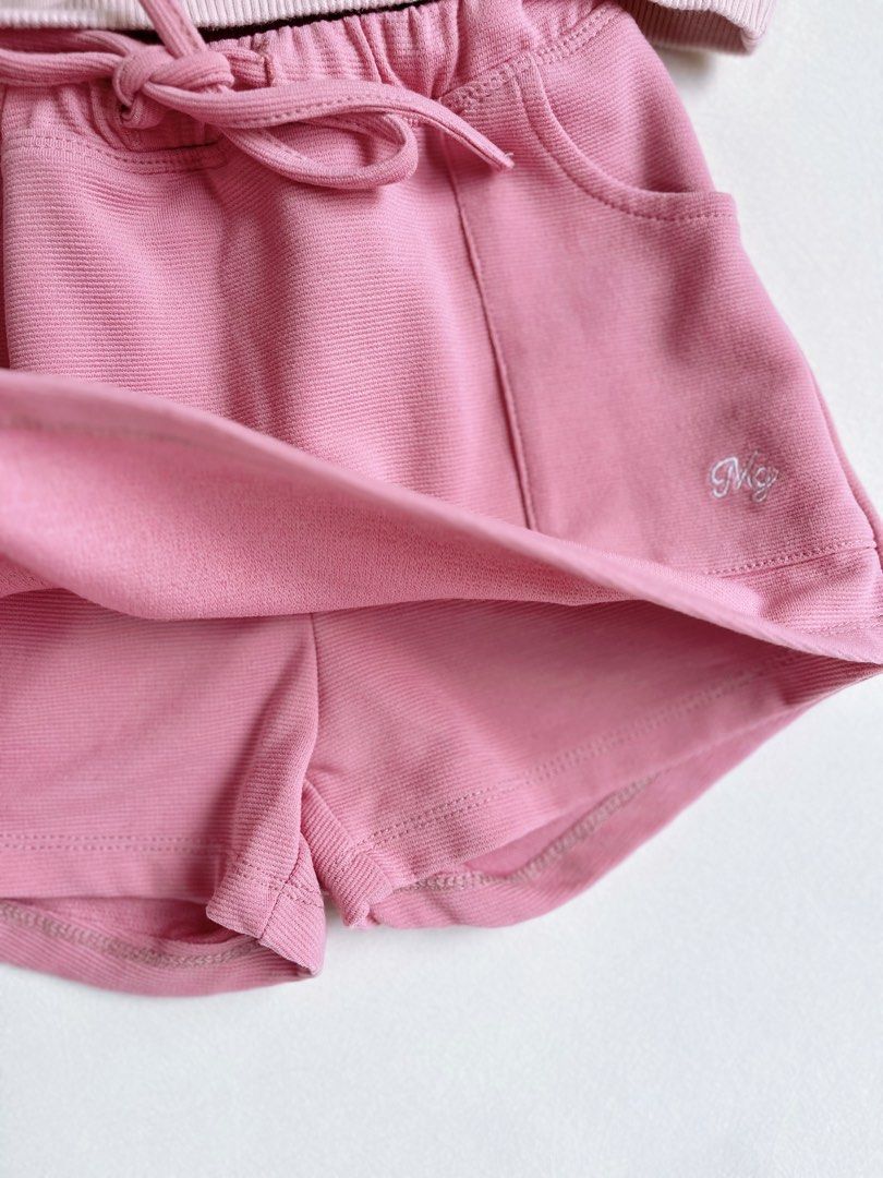 Zara top & Moosegirl Skort Bundle 2-3 Y (Category: Babies & Kids Fashion) located in Bayombong. Submitted by whimsystuff (Listing ID 1470820056, Image 3). Description: Zara Collared Sweater & Moose girl Skort 2-3 Y Like new would look so cute with knee-high frill socks. Bought the sweater for 750 in-store. Worn twice only. P 600.