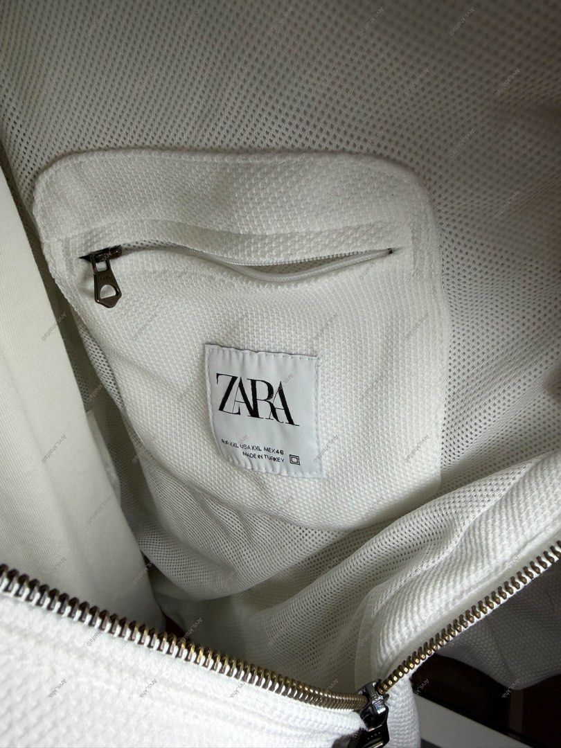 Zara White Biker Jacket (Category: Coats, Jackets and Outerwear) located in Rosario. Submitted by chippycoco (Listing ID 1470766793, Image 3). Description: .