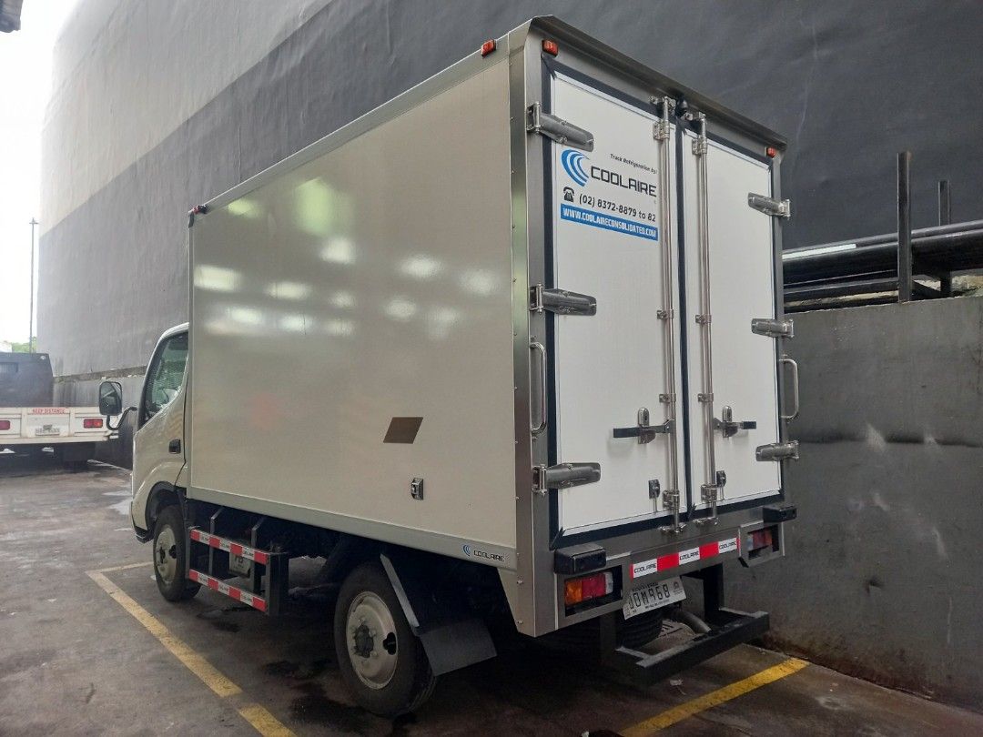 ZERO DOWNPAYMENT BRAND NEW 10FT REF VAN (Category: Industrial Equipment) located in Bacoor. Submitted by eadricellie (Listing ID 1470748647, Image 2). Description: 🚚❄️ **HINO 200 SERIES REFRIGERATED VAN** ❄️🚚 **KEEP IT FRESH. DELIVER WITH CONFIDENCE!** 💯 Looking for a reliable business partner for your refrigerated delivery needs? The **HINO 200 Series Ref Van** is ready to support your business in delivering fresh products to your customers! 