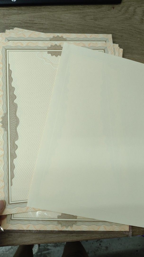 [100pcs+] Blank A4 Certificate Papers with Border Design, Hobbies ...