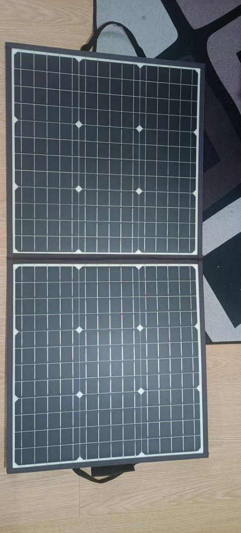 100w FlashFish Foldable Solar Panel (Category: Home Improvement Tools & Accessories) located in Baguio. Submitted by darkcraft04 (Listing ID 1470948618, Image 2). Description: 100w flasfish foldable solar panel good for camping, power station, powerbank, phone charging and for emergency. dc output 18v, standard usb, qc 3.0 usb. with adapters and dc cable pickup: baguio bakakeng newsite SLU-SVP pwede delivery via j&t express booking pero ikaw magb