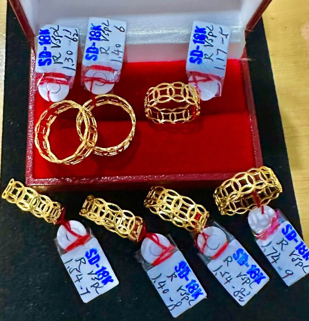 18k Saudi gold money ring (Category: Rings) located in Manila. Submitted by bhelgoldseller2ndaccount (Listing ID 1470981428, Image 3). Description: New!!✨New!!✨New!! Authentic 18k Saudi Golds 💯pawnable/naisasanla 💯with high appraisal rate 💯good investment 💯Direct supplier price 👉OPEN for resellers 🌺please take time to evaluate their actual sizes and grams 👉Best panggift for all occasions ✅ Sold per grams not per piece Kya lowest price ✅Wit
