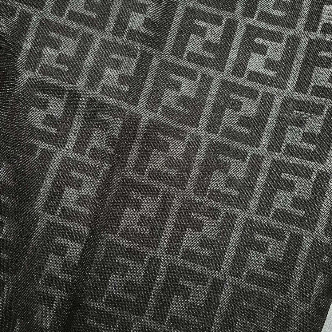 1990’s Fendi Zucca Monogram Trouser (Category: Other Bottoms) located in Cagayan de Oro. Submitted by montresor.ph (Listing ID 1470979917, Image 3). Description: Condition: As new Width: 28 Length: 39 Leg opening: 7 Color rate: 10/10 Price: 3,000.