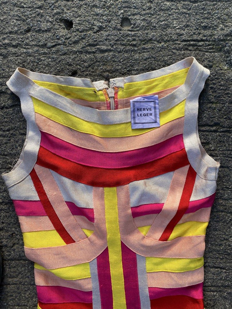 2000s HERVE LEGER DRESS (Category: Dresses) located in Manila. Submitted by closetbyela (Listing ID 1471054759, Image 3). Description: 2000s HERVE LEGER multicolor bandage dress Medium on tag Good as new Super kapal ng fabric| No issue.