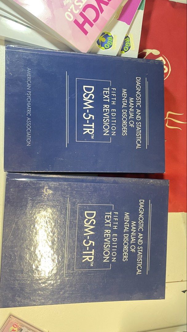 2026 RGO REVIEW KITS (Category: Textbooks) located in Quezon City. Submitted by pixyyy00848 (Listing ID 1471037215, Image 2). Description: RUSHHH SALE Hello FRpms!!! Selling my 2026 rgo review kits along with my dsm5 hard bound copy volume 1 and 2. no highlights and wala pong sulat never po nagamit or nabuklat as someone na preffered mag aral sa ipad during review szn hehe. may basbas po ito ni st. jude and may basbas ko den po as someone who rec