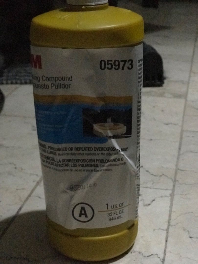 3M Rubbing compound and Machine polish (Category: Maintenance Fluids and Filters) located in Caloocan City. Submitted by silentwhale_084572 (Listing ID 1471032675, Image 2). Description: For car Rubbing compound and Polish .