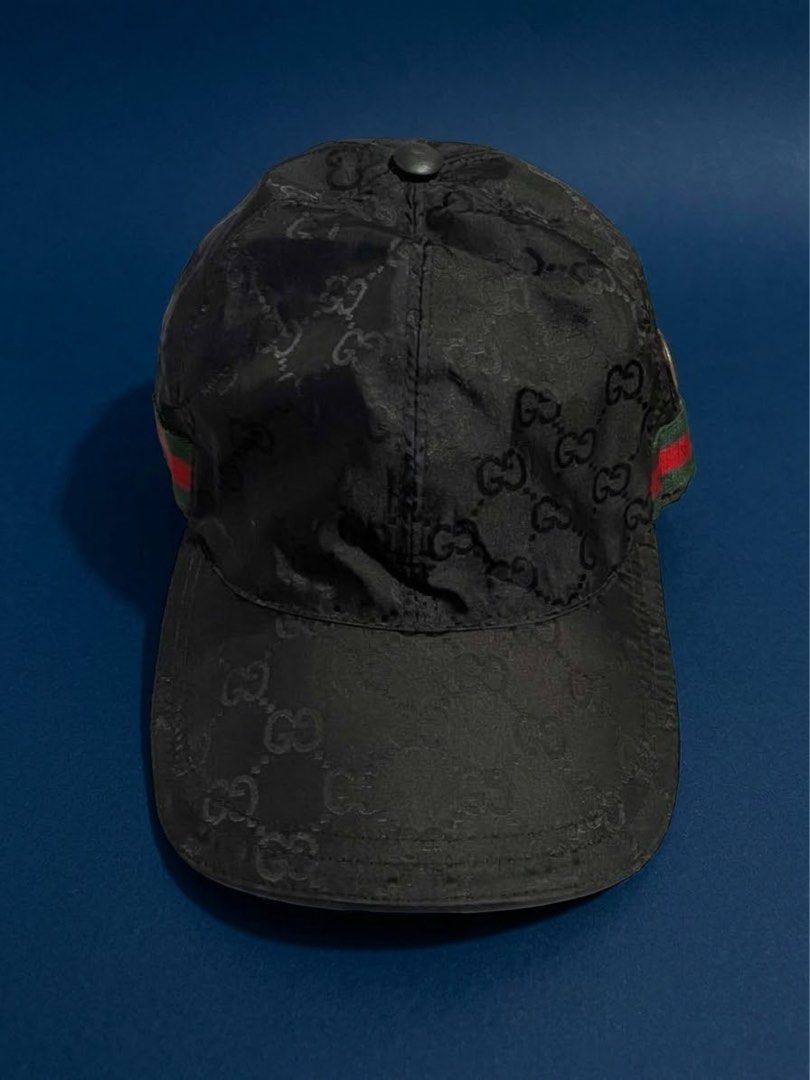 500 by Gucci GG Monogram Black Cap Size L (Category: Caps & Hats) located in Madrid. Submitted by jhunaceee (Listing ID 1470940744, Image 2). Description: - Brand: Gucci (Collaboration 500 edition) 💯Authentic Good as new Size Large No issue.