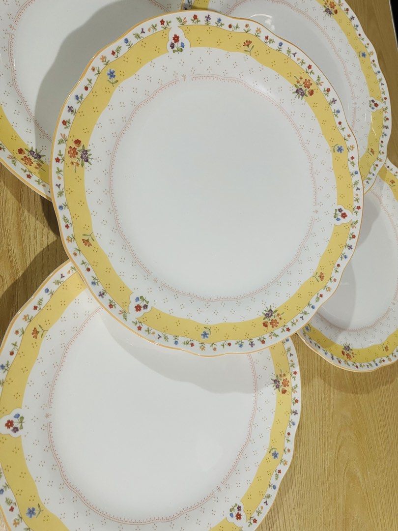 5pcs noritake true love dinner plates (Category: Dinnerware & Cutlery) located in Pasig City. Submitted by happydolphin-b943 (Listing ID 1470970482, Image 2). Description: 5pcs noritake true love dinner plates 700 each priority take all light scratch only/unnoticeable due to stacking.