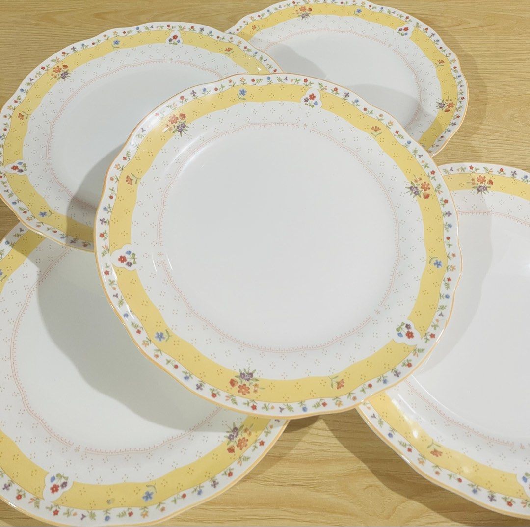5pcs noritake true love dinner plates (Category: Dinnerware & Cutlery) located in Pasig City. Submitted by happydolphin-b943 (Listing ID 1470970482, Image 3). Description: 5pcs noritake true love dinner plates 700 each priority take all light scratch only/unnoticeable due to stacking.