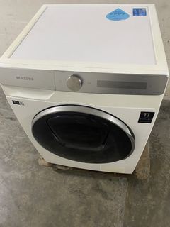 (Category: ) located in . Submitted by mrytrade (Listing ID 1470621955, Image 1). Description: .