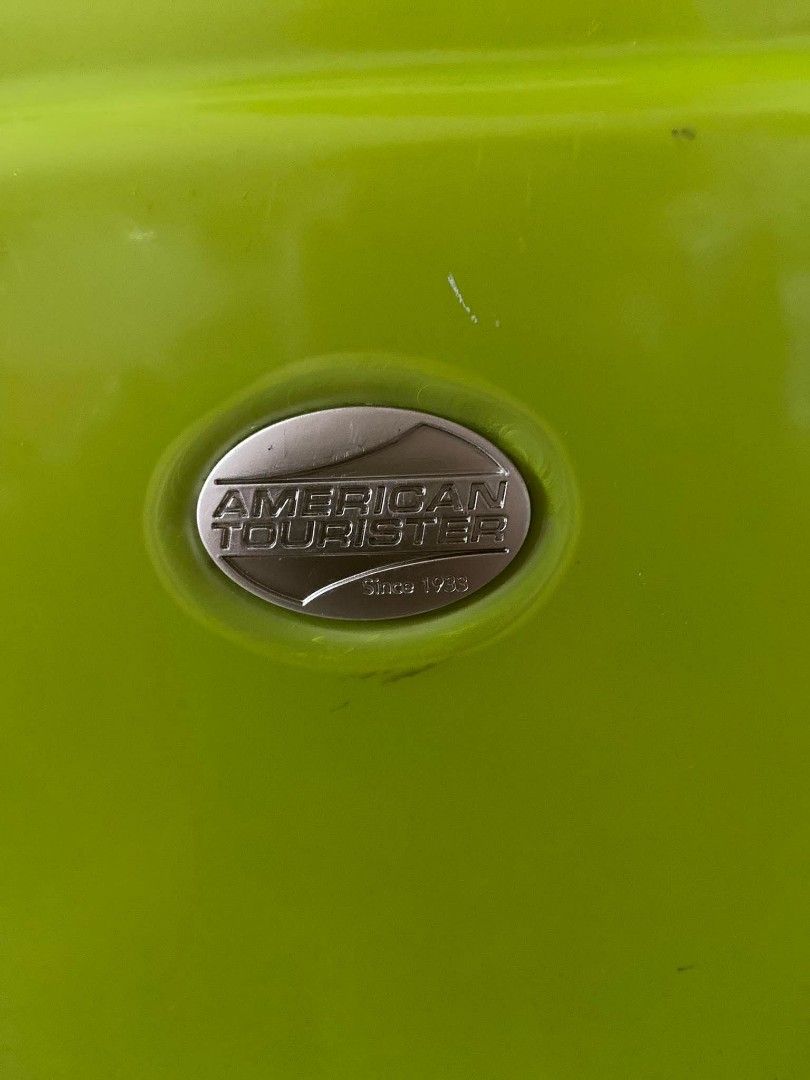 📍 AMERICAN TOURISTER BY SAMSONITE SPINNER 📍 (Category: Luggage) located in Valenzuela. Submitted by se_japansurplus (Listing ID 1471037778, Image 2). Description: 📍 AMERICAN TOURISTER BY SAMSONITE SPINNER 📍 ⚡⚡SALE 3,400 ONLY⚡⚡ Imported from japan carry on, small , handcarry size luggage ✨Polycarbonate hardcase ✨Top Carrier Handle ✨Telescopic Push Handle ✨Security Coded lock ✨Smooth and Silent 360Rotation wheels ✨Wide space Suitcase With Suppo