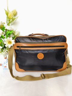 (Category: ) located in . Submitted by sakura_japan_surplus (Listing ID 1470941688, Image 1). Description: .