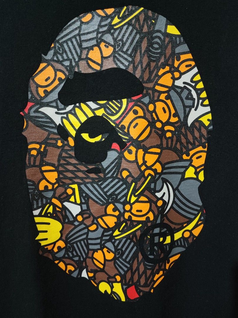 A BATHING APE - BAPE KYOTO MILO BIG HEAD MIRROR TEE (Category: Tshirts & Polo Shirts ) located in Iloilo. Submitted by gooddimes (Listing ID 1471075467, Image 3). Description: A Bathing Ape - Bape Kyoto Milo Big Head Mirror Tee Authentic Bape Exclusive Kyoto Size on tag: Medium Dimes: 19x27L Issue/s: None Color rate: 9.8/10 Excellent condition ₱3,499 +sf Reminders: - All items are thrifted, please manage your expectations - Color may vary due to 