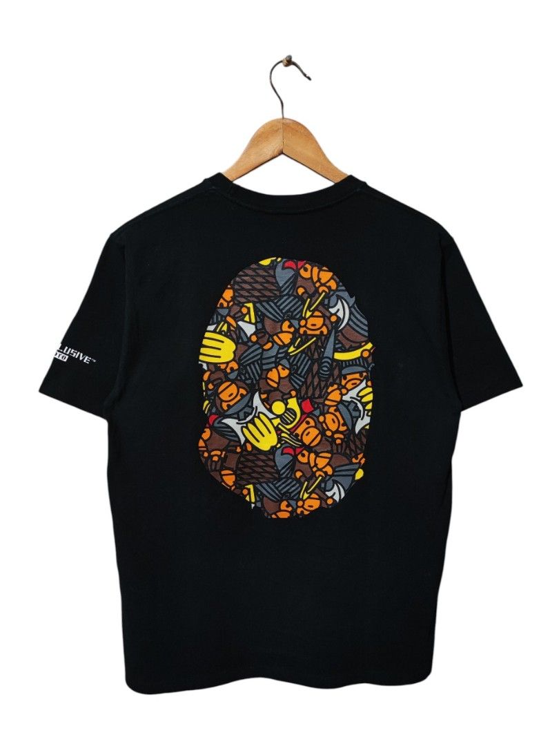 A BATHING APE - BAPE KYOTO MILO BIG HEAD MIRROR TEE (Category: Tshirts & Polo Shirts ) located in Iloilo. Submitted by gooddimes (Listing ID 1471075467, Image 2). Description: A Bathing Ape - Bape Kyoto Milo Big Head Mirror Tee Authentic Bape Exclusive Kyoto Size on tag: Medium Dimes: 19x27L Issue/s: None Color rate: 9.8/10 Excellent condition ₱3,499 +sf Reminders: - All items are thrifted, please manage your expectations - Color may vary due to 