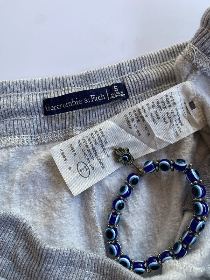 Abercrombie short (Category: Shorts) located in Kalibo. Submitted by kurt_ismael (Listing ID 1470996932, Image 3). Description: Abercrombie short Size: 26-35 (S on tag) Length: 12 Excellent condition .