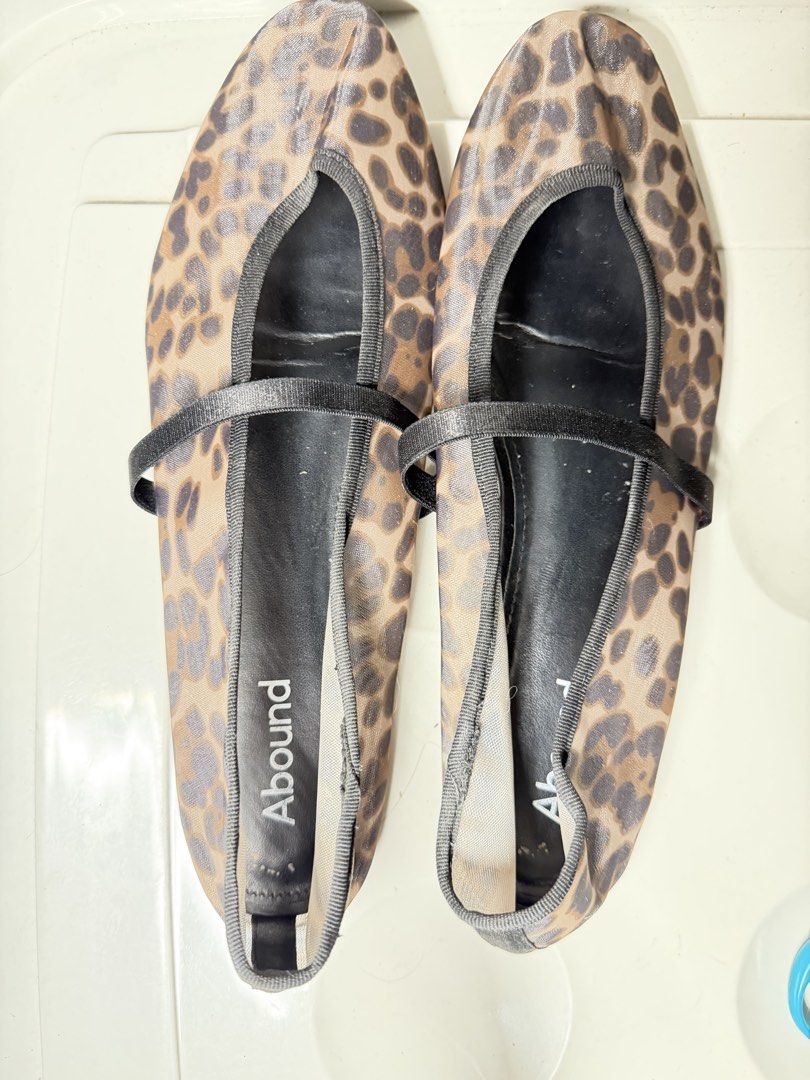 Abound Abigail Mesh Ballet Flats (Category: Sneakers & Footwear) located in Quezon City. Submitted by arterg (Listing ID 1470933239, Image 2). Description: Store bought at Nordstroms last Mar 2026 Got it for $65 selling low bec it's rarely used.