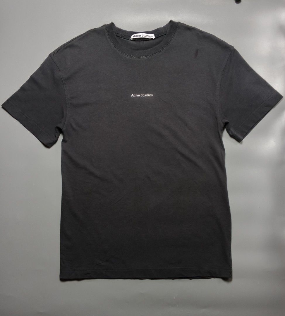 Acne studio shirt stamp logo - Relaxed fit (Category: Shirts) located in Ragay. Submitted by ssergebenedict5505 (Listing ID 1471055740, Image 1). Description: Acne ‎18X26.5 no issue excellent.