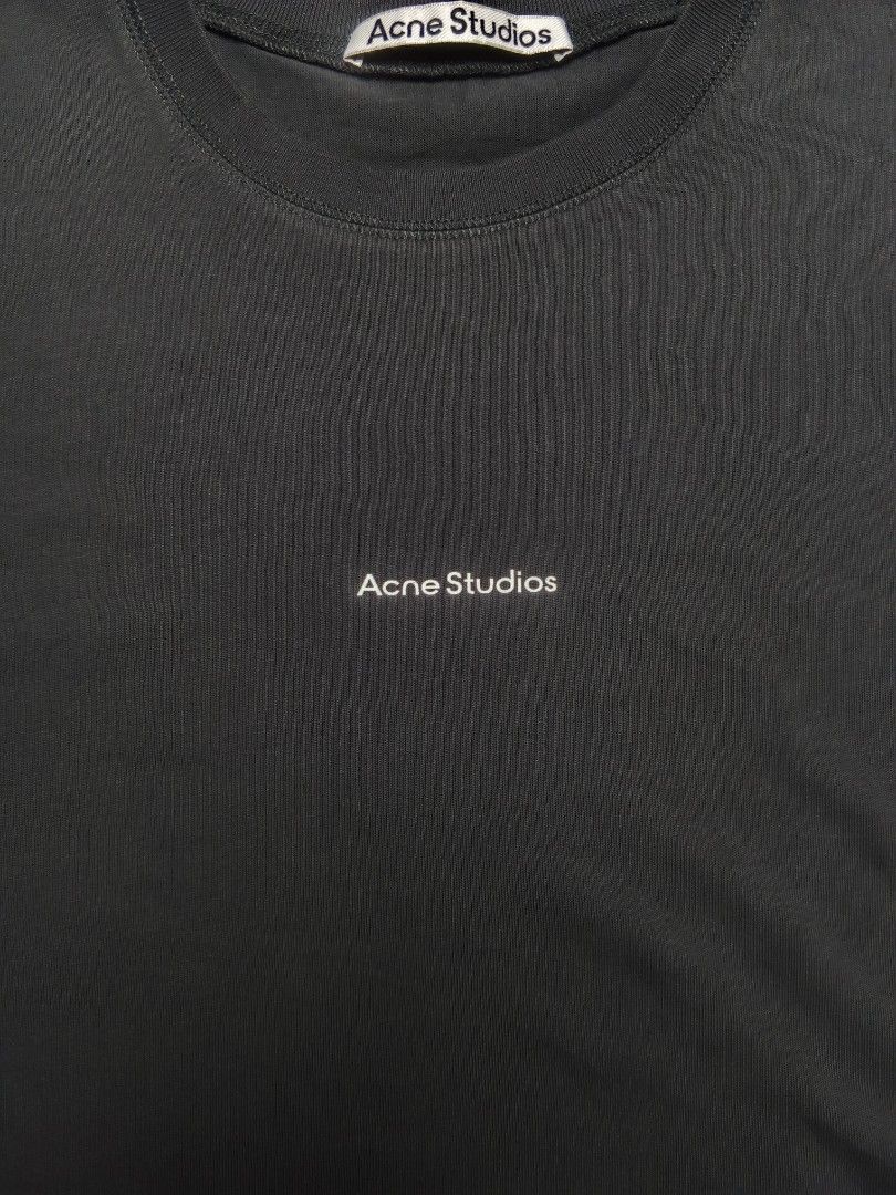 Acne studio shirt stamp logo - Relaxed fit (Category: Shirts) located in Ragay. Submitted by ssergebenedict5505 (Listing ID 1471055740, Image 2). Description: Acne ‎18X26.5 no issue excellent.