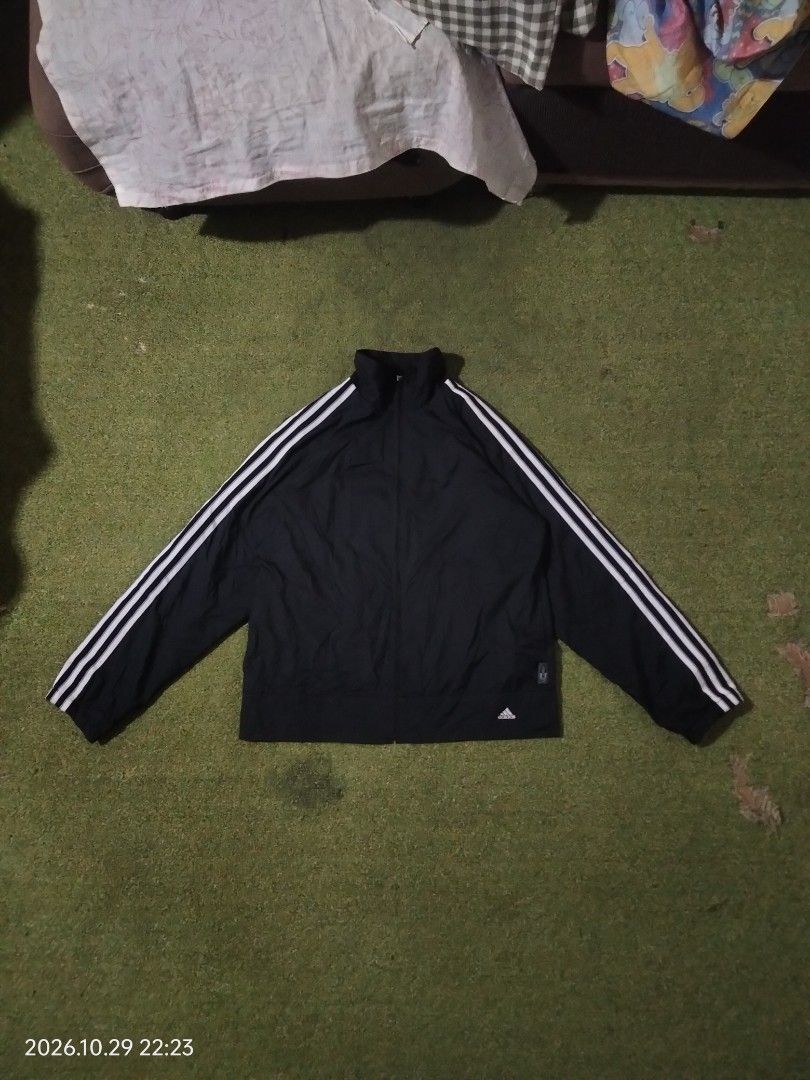 Adidas Climaproof Track Jacket (Category: Coats, Jackets and Outerwear) located in Caloocan City. Submitted by haruconcep52476 (Listing ID 1471076745, Image 1). Description: Dimensions W20×L25 Good condition Color rate 9.5 Issue need wash.