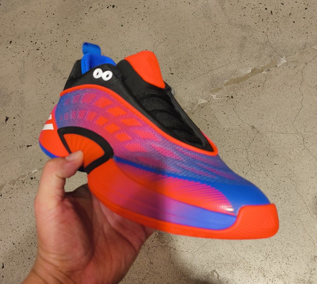 Adidas don issue 8 Donovan mitchell (Category: Sneakers) located in Quezon City. Submitted by justinkixs (Listing ID 1471000937, Image 3). Description: size 8-13 bnew legit.
