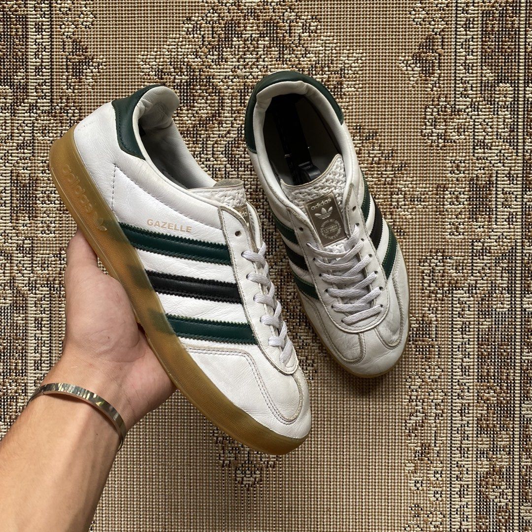Adidas Gazelle Gumsole (Category: Sneakers) located in Manolo Fortich. Submitted by thriftstr.co (Listing ID 1470983723, Image 2). Description: Adi Gazelle 9.5 US / 43.5 EU / 27.5 CM Very Good Condition .