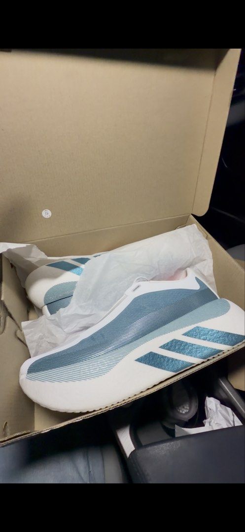 ADIDAS HYPERBOOST SIZE US 8.5 (Category: Casual Shoes) located in Iligan City. Submitted by josepheeyu (Listing ID 1471068246, Image 1). Description: Used only once during Dipolog Marathon (october 4, 2026). RFS: Quit running due to injury.