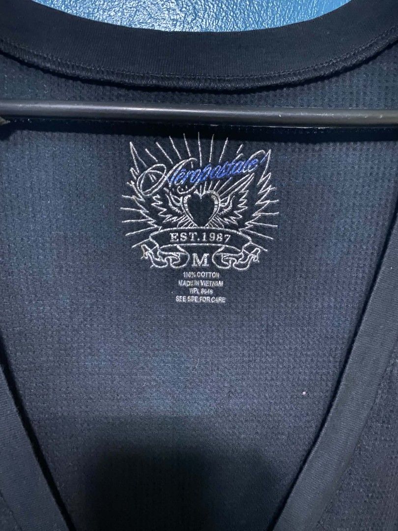 Aeropostale Longsleeve V-neck (Category: Longsleeves) located in Manila. Submitted by fareastthrift (Listing ID 1471049790, Image 2). Description: .