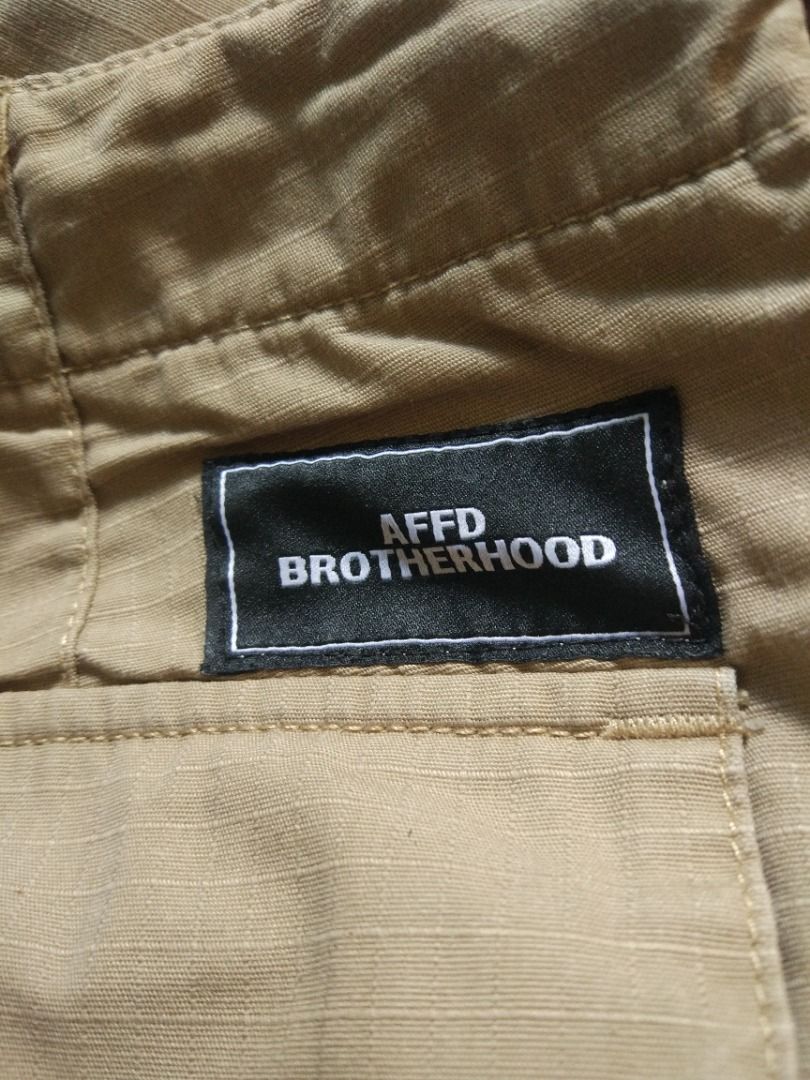 AFFD Khaki Ripstop Cargo Pant 32 actual (Category: Trousers) located in Pasay City. Submitted by denimdude.ph (Listing ID 1471039045, Image 3). Description: .