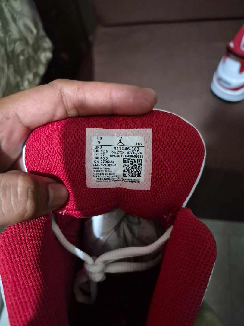 Air Jordan Dub Zero Fire Red/Cherry (Category: Sneakers) located in Manila. Submitted by jm1218 (Listing ID 1471049926, Image 3). Description: Material:311046-163 Size:9.