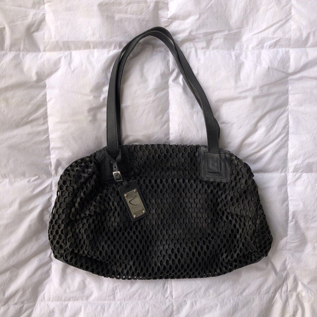 alchimia cutwork shoulder bag (Category: Shoulder Bags) located in Cauayan City . Submitted by thriftwithria (Listing ID 1470965481, Image 1). Description: .