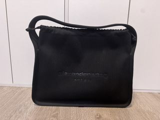 （分類：）位於 。 由 daisyyhoo 提交（商品編號 1471075306，圖片 1）。簡介： 。
