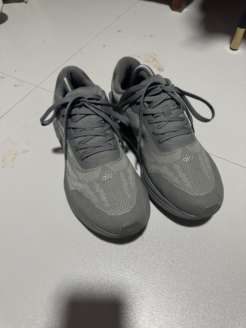 ALO RUNNING SHOES (Category: Sneakers) located in Angeles City. Submitted by royal_vintage_thriftshop (Listing ID 1471068829, Image 1). Description: No box Only shoes No issue Good condition .