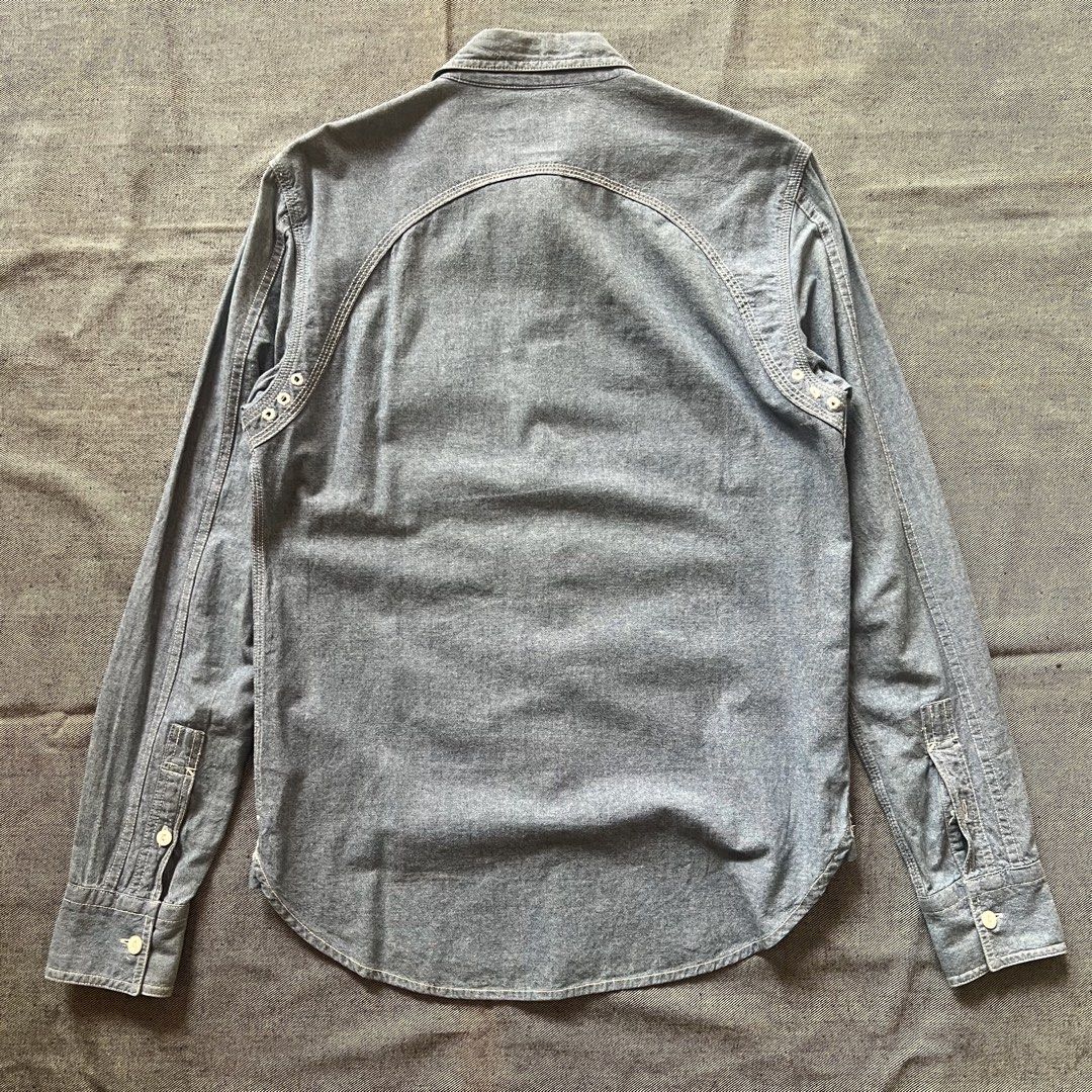 Alpha Industries Blue Chinstrap Chambray Work Shirt (Category: Formal Shirts) located in Manila. Submitted by minsanseller_madalasbuyer (Listing ID 1470976757, Image 3). Description: Alpha Industries Blue Chinstrap Chambray Work Shirt Chest - 18.5” Length - 27” (Back is 28”) Shoulder - 16” Sleeve - 25” - Light blue cotton fabric. - Reinforced white triple-stitching along the seams. - Curved back yoke, armpit vent eyelets for added breathability, 